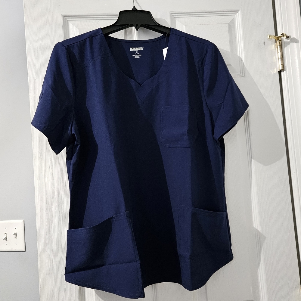 NWT: Women's Blue Scrub Top - Size X-Large